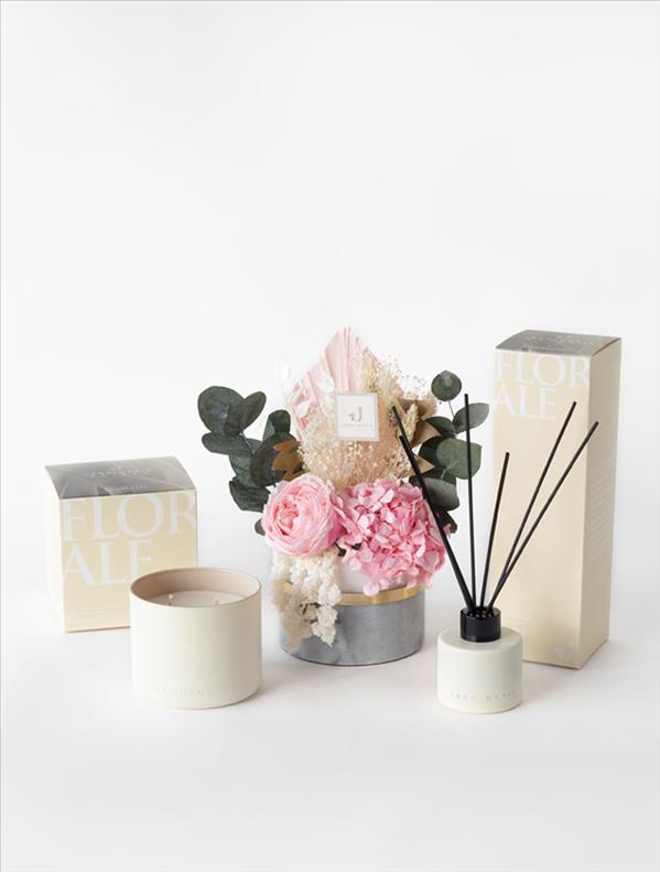 Carmen, Florale Vegan Mum ve Reed Diffuser (Sümbül Kokulu) Hediye Seti