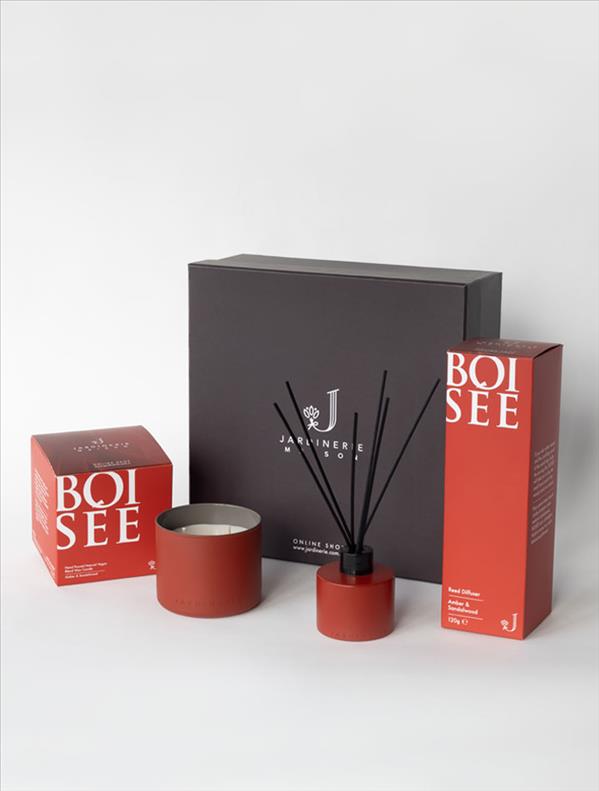 Infinity, Boisee Candle ve Reed Diffuser (Amber ve Sandal Ağacı Kokulu) Hediye Seti